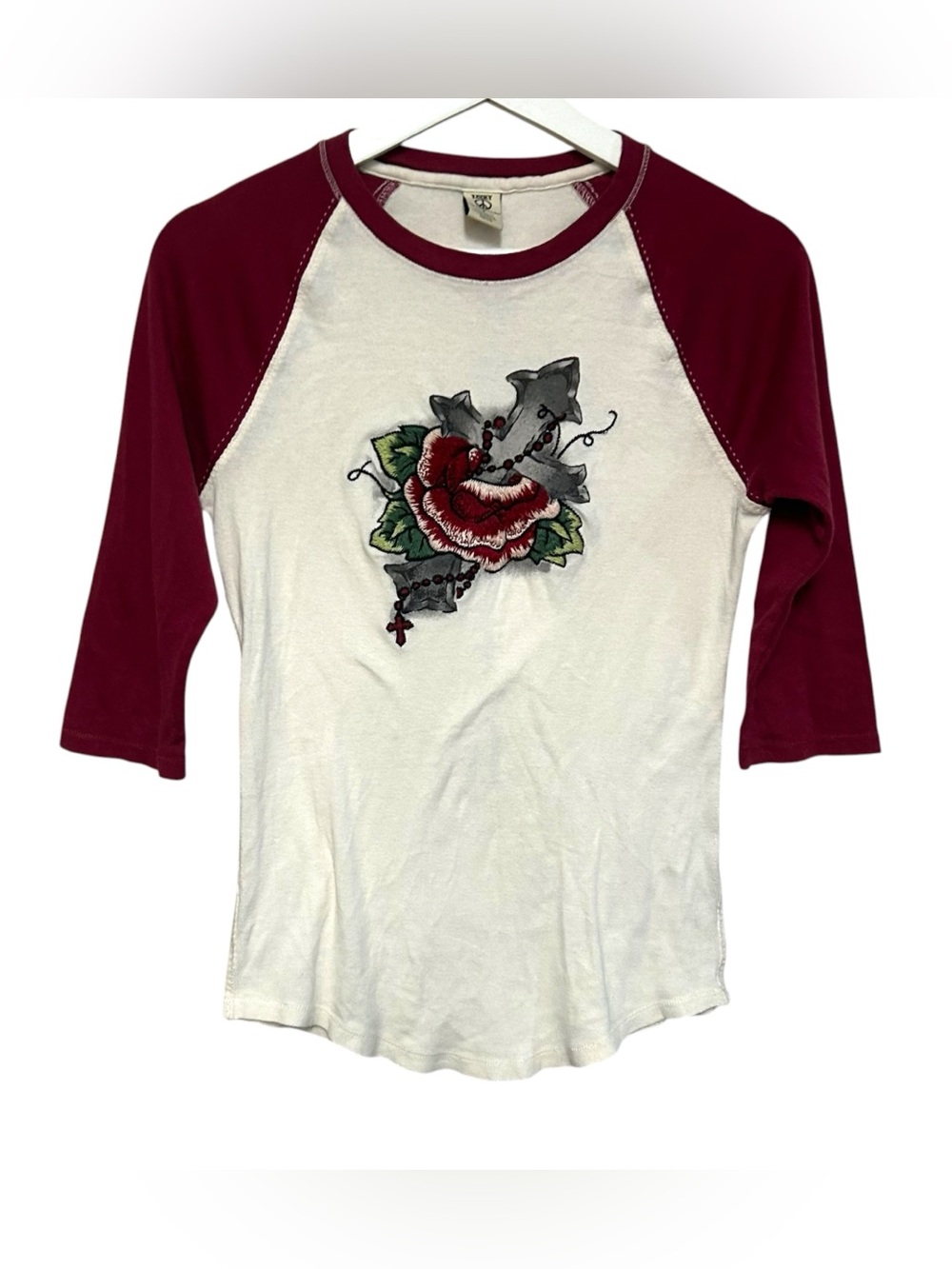 Lucky brand M raglan T-shirt tattoo embroidered rose cross Y2K vintage “truth”